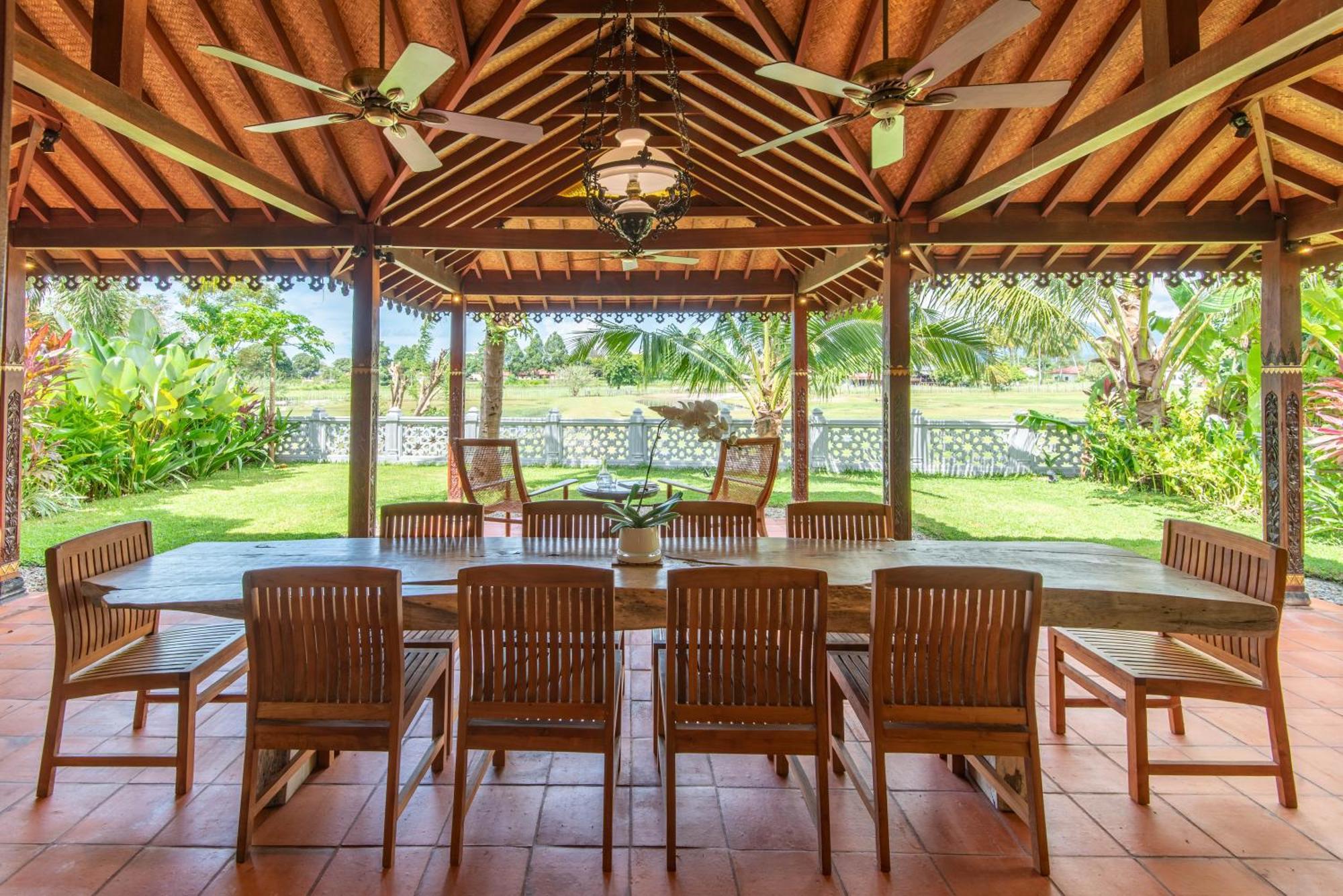 Limasan Villa Langkawi パンタイ・サナング エクステリア 写真