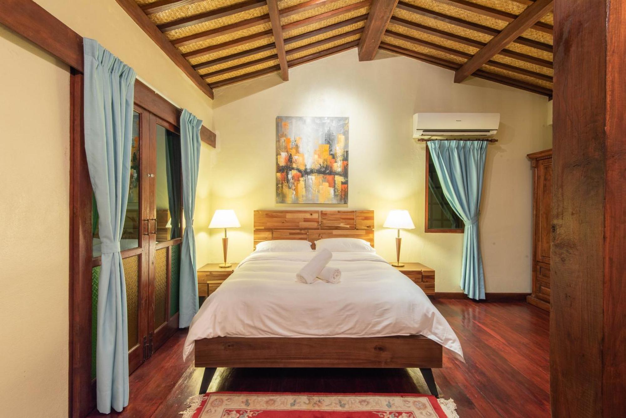 Limasan Villa Langkawi パンタイ・サナング エクステリア 写真