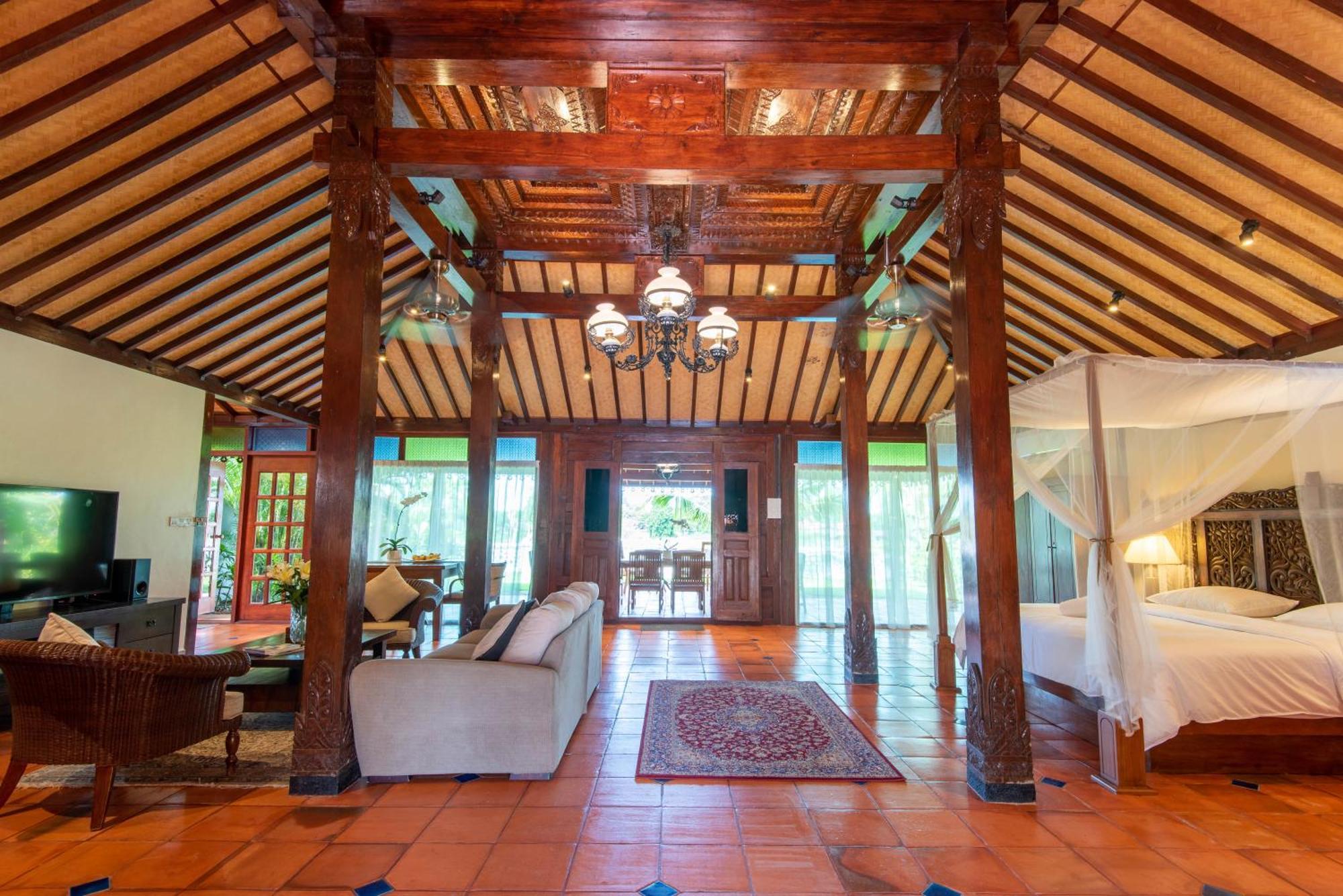 Limasan Villa Langkawi パンタイ・サナング エクステリア 写真